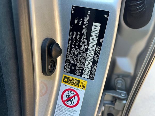 2017 TOYOTA HIGHLANDER SE/XLE