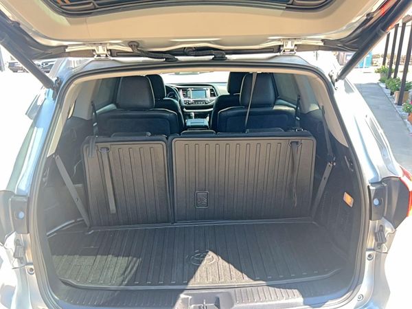 2017 TOYOTA HIGHLANDER SE/XLE