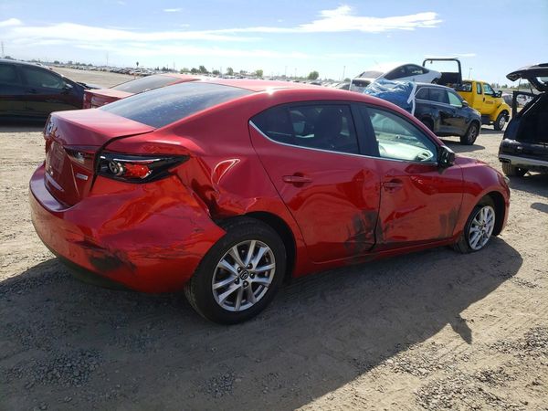 2018 MAZDA 3 Sport