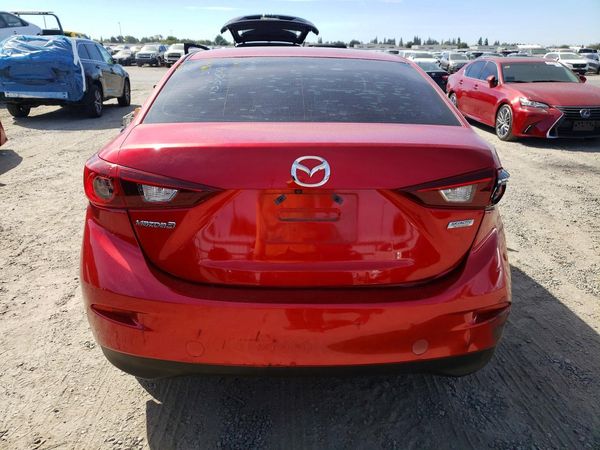 2018 MAZDA 3 Sport