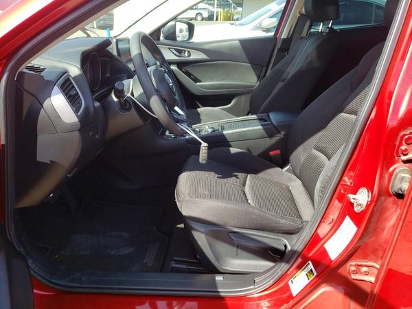 2018 MAZDA 3 Sport