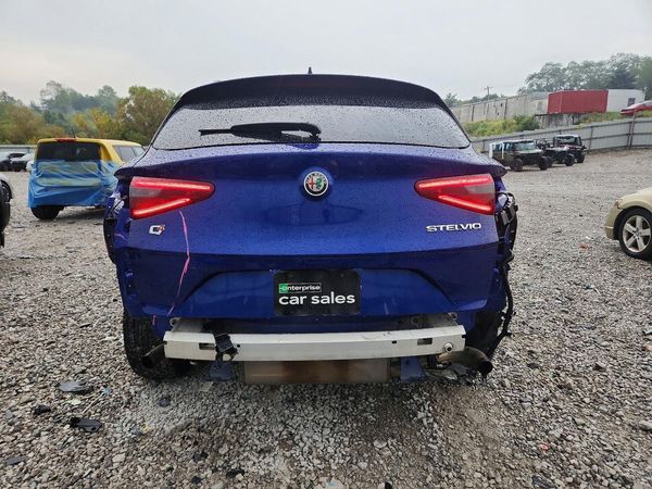 2022 ALFA ROMEO STELVIO