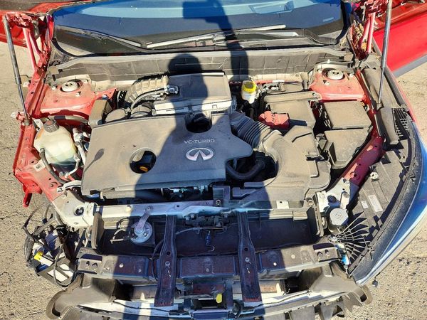 2022 INFINITI QX50 Autograph — Engine bay
