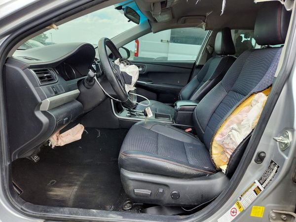 2015 TOYOTA CAMRY