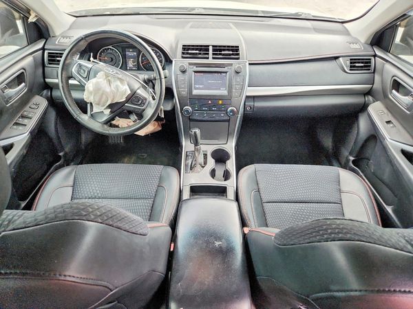 2015 TOYOTA CAMRY