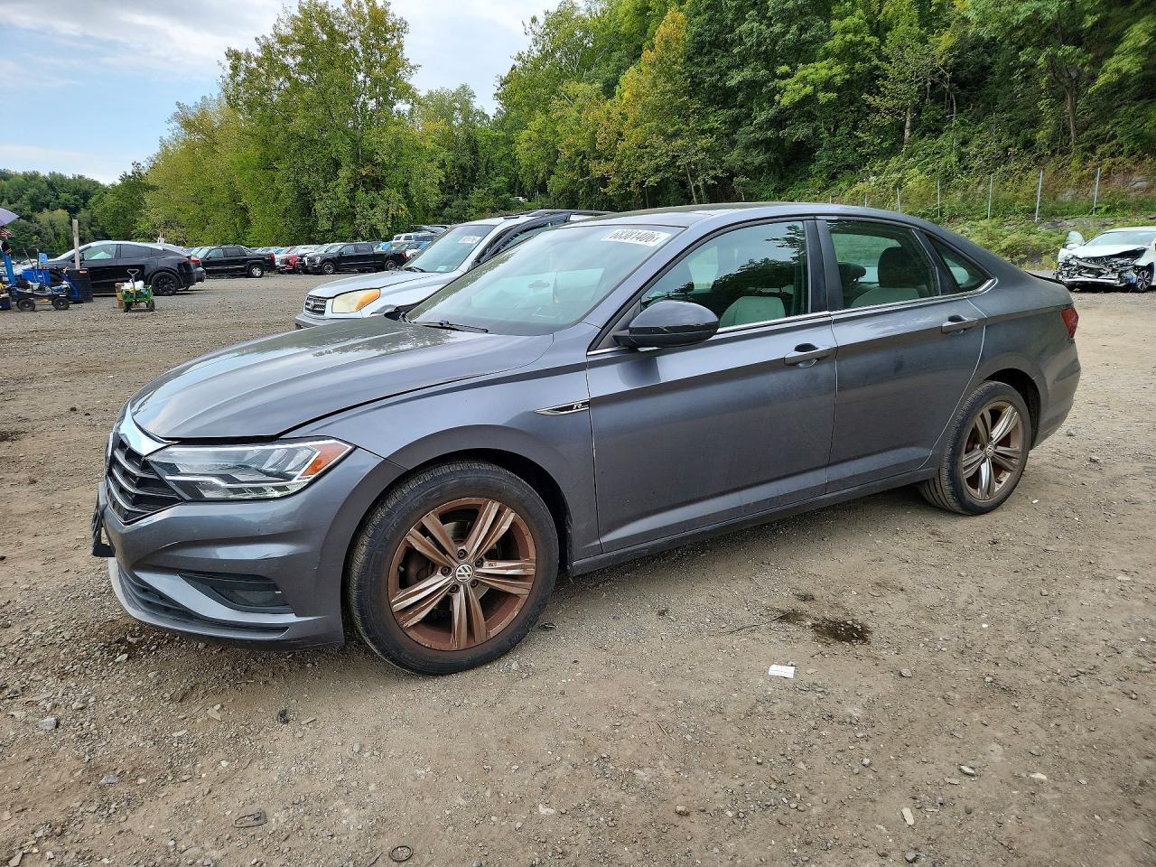 2019 VOLKSWAGEN JETTA — Front 3/4