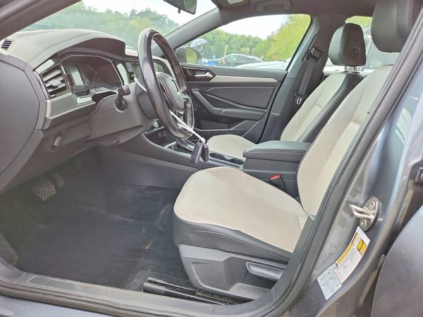 2019 VOLKSWAGEN JETTA — DENT