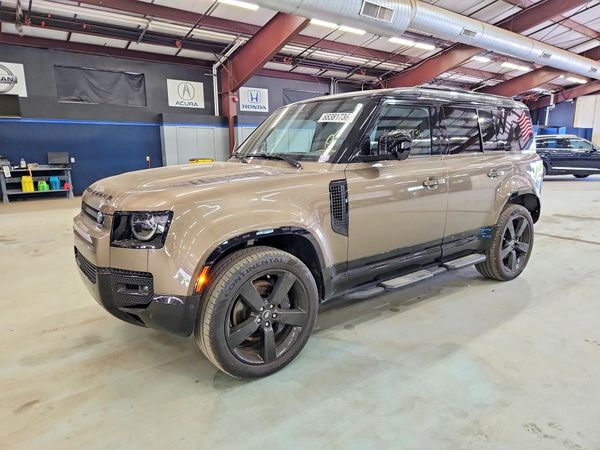 2025 LAND ROVER DEFENDER — Front 3/4