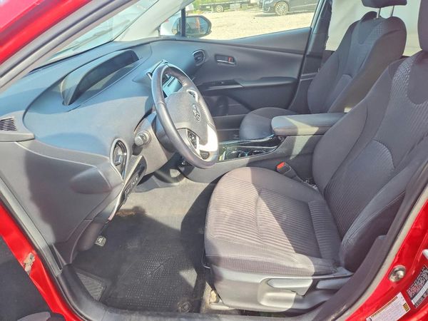 2018 TOYOTA PRIUS — DENT