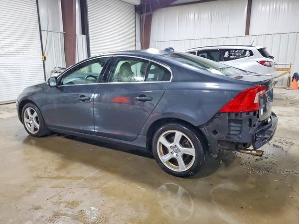 2012 VOLVO S60
