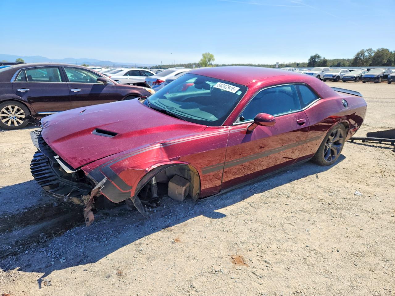 2017 DODGE CHALLENGER SXT — Front 3/4