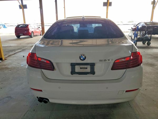 2015 BMW 528