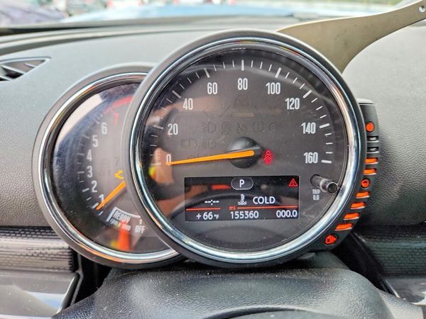 2017 MINI COOPER