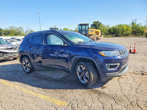 2020 JEEP COMPASS Limited — Passenger 3/4