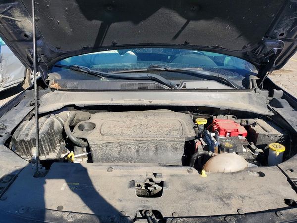 2020 JEEP COMPASS Limited — Engine bay