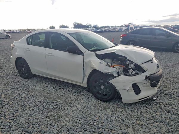 2012 MAZDA 3 Sport/GX — Passenger 3/4