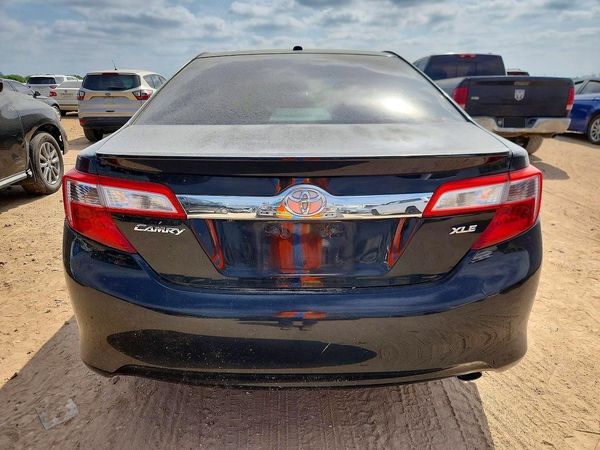 2013 TOYOTA CAMRY