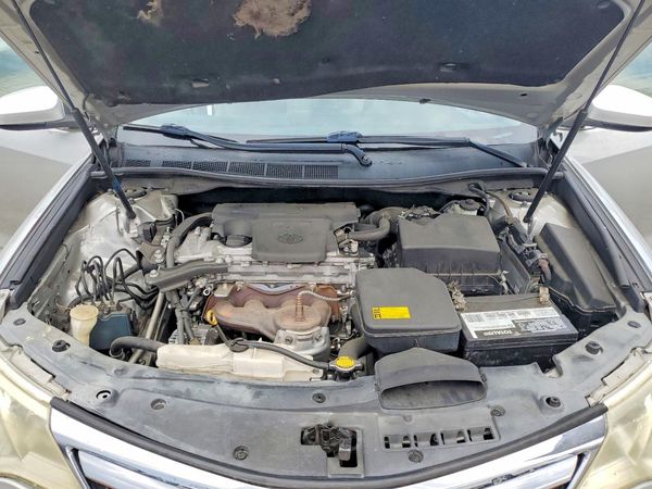 2014 TOYOTA CAMRY