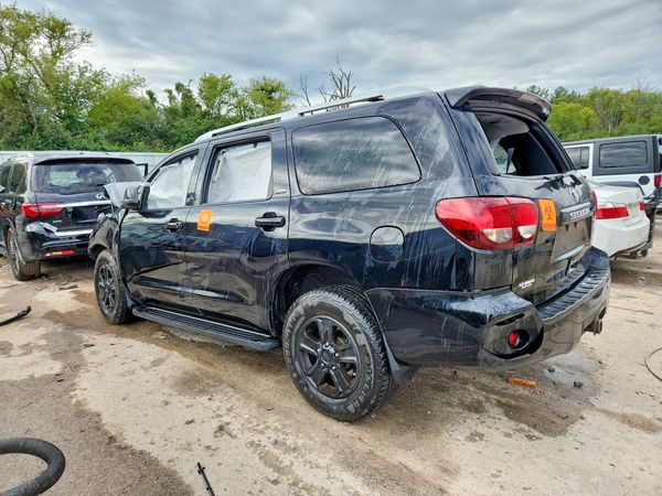 2018 TOYOTA SEQUOIA SR5/TRD Sport — DSRA