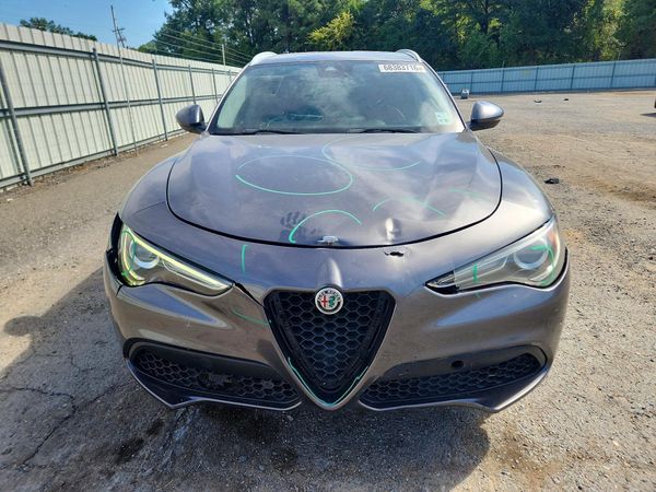 2018 ALFA ROMEO STELVIO TI AWD