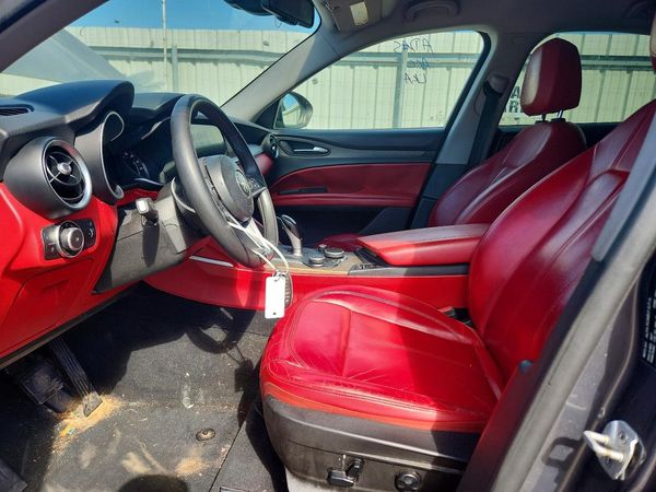 2018 ALFA ROMEO STELVIO TI AWD