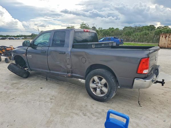 2014 RAM 1500 ST