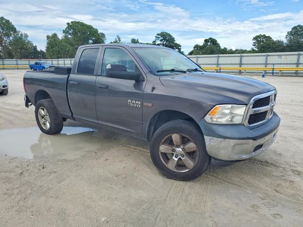 2014 RAM 1500 ST