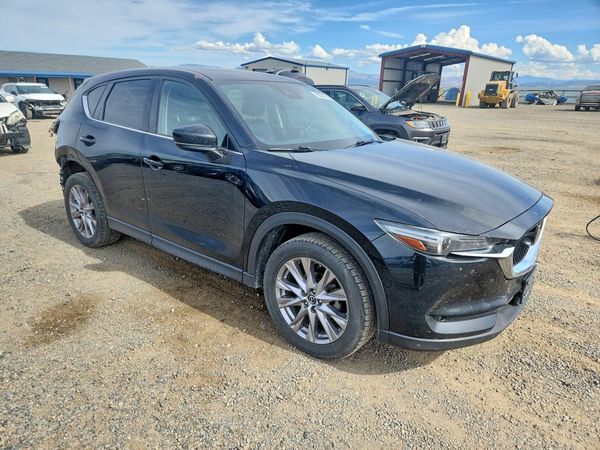2020 MAZDA CX-5 Grand Touring — Passenger 3/4
