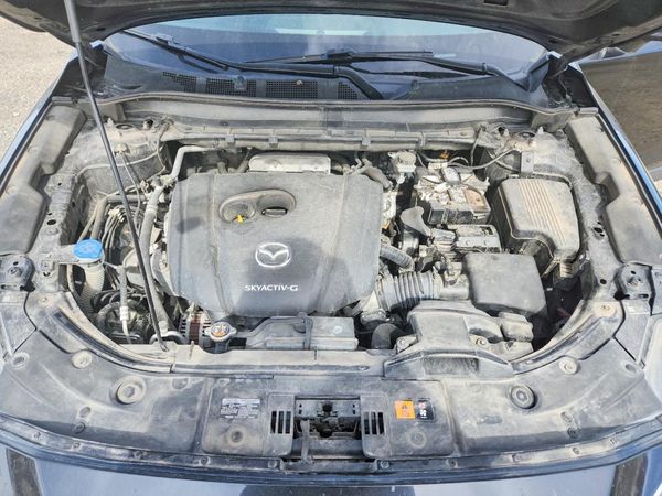 2020 MAZDA CX-5 Grand Touring — Engine bay