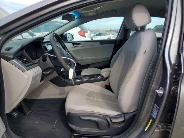 2019 HYUNDAI SONATA Eco Turbo, SE — DENT