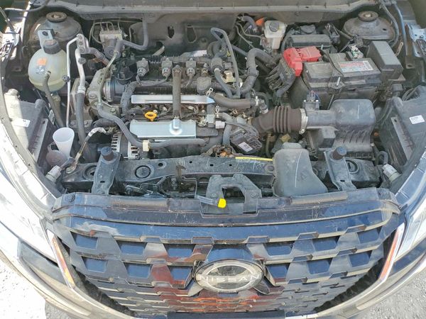 2025 NISSAN KICKS PLAY S — Engine bay