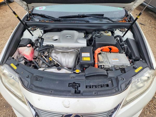 2015 LEXUS ES 300h