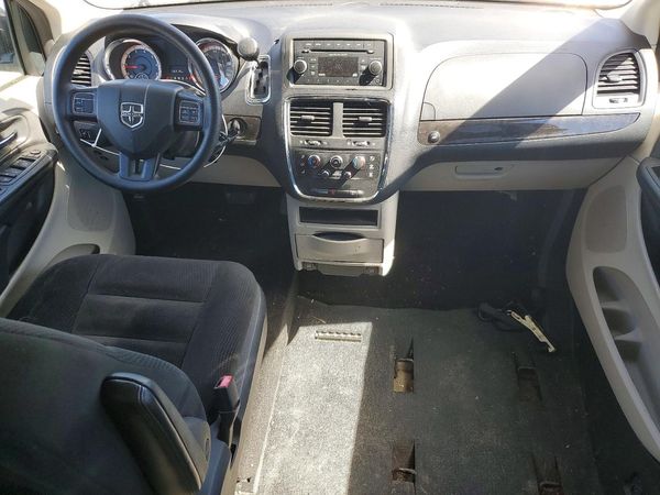 2016 DODGE GRAND CARA VAN SXT