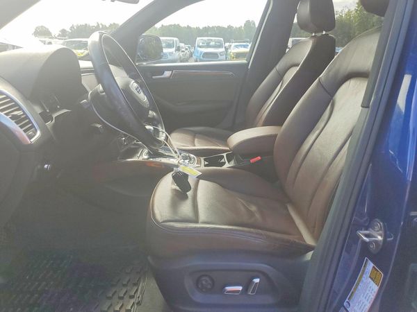 2017 AUDI Q5 quattro Premium