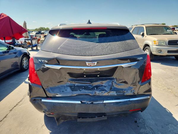 2019 CADILLAC XT5