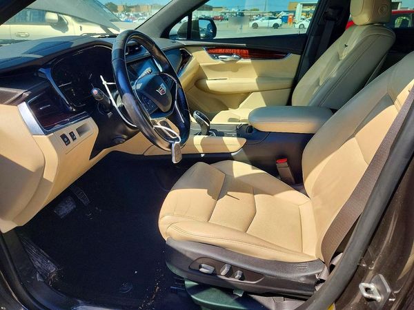 2019 CADILLAC XT5