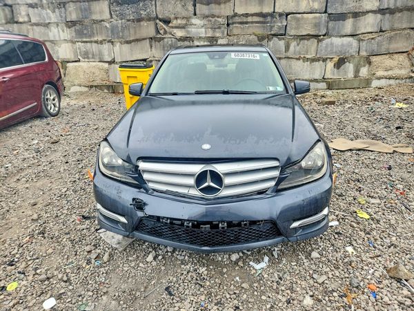 2013 MERCEDES-BENZ C