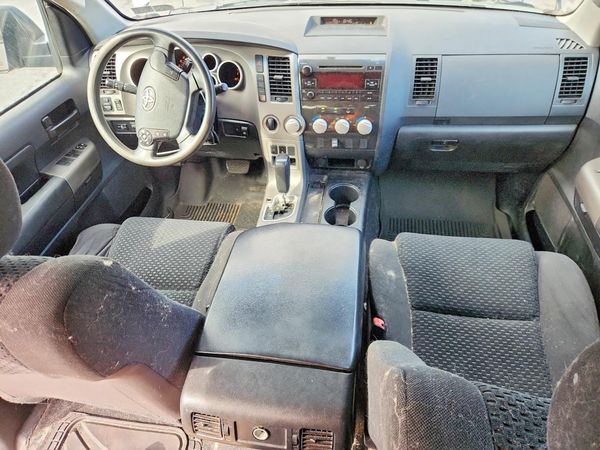 2013 TOYOTA TUNDRA SR5 — CKPT