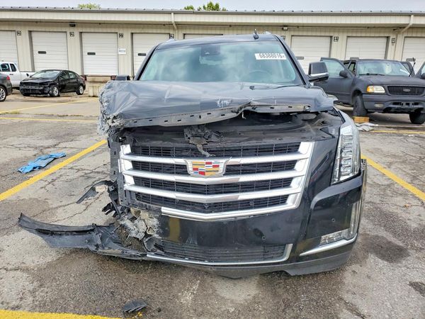 2016 CADILLAC ESCALADE