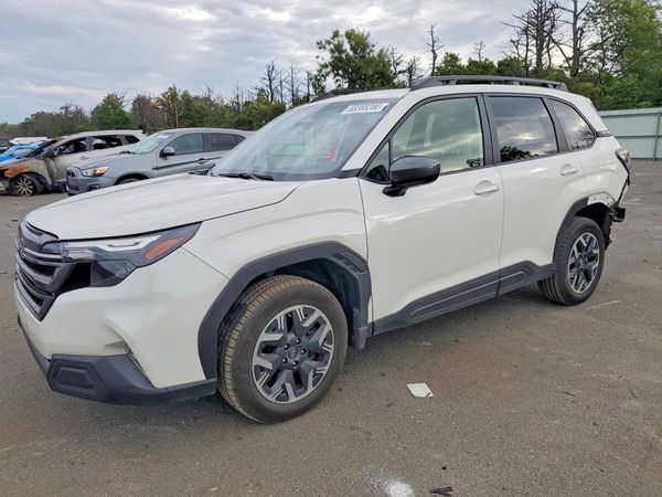 2025 SUBARU FORESTER — Front 3/4