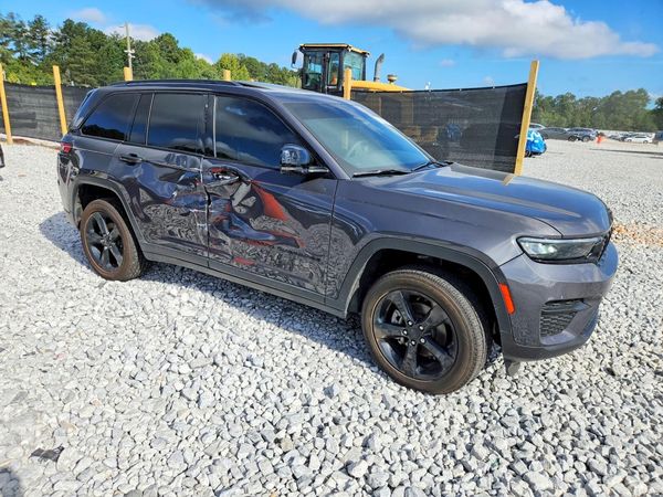 2024 JEEP GRAND CHEROKEE