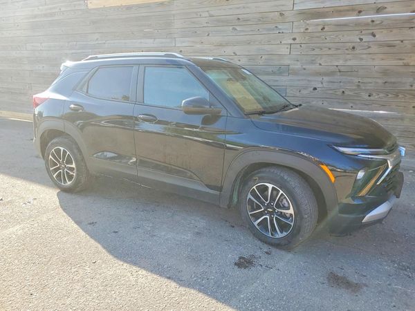 2025 CHEVROLET TRAILBLAZER LT — Passenger 3/4