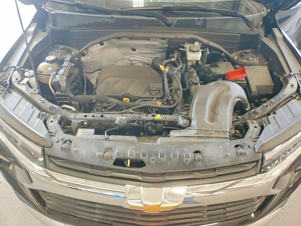 2025 CHEVROLET TRAILBLAZER LT — Engine bay