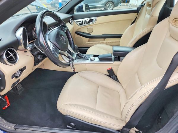 2013 MERCEDES-BENZ SLK
