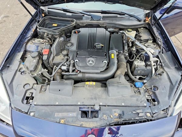 2013 MERCEDES-BENZ SLK