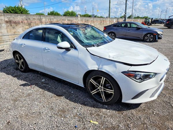 2023 MERCEDES-BENZ CLA CLA250 — Passenger 3/4