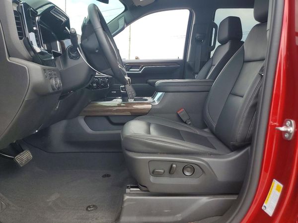 2026 CHEVROLET SILVERADO RST — DENT