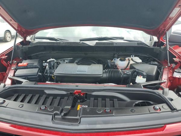 2026 CHEVROLET SILVERADO RST — Engine bay