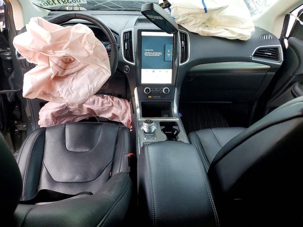 2022 FORD EDGE Titanium — CKPT
