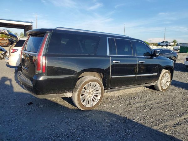 2016 CADILLAC ESCALADE ESV Platinum